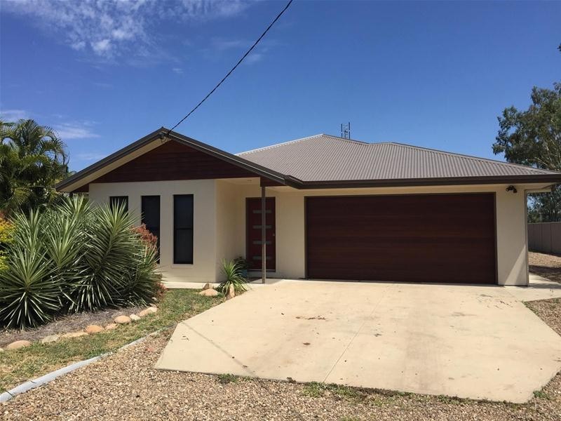 19 Baker Street, Nebo QLD 4742