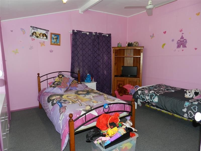 28 Graham Street, Koumala QLD 4738