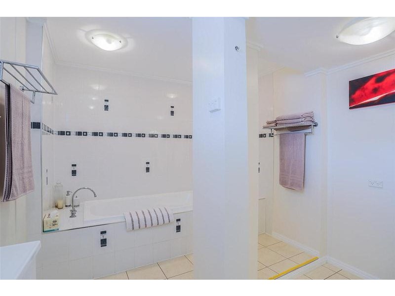 54 Wellington Street, Mackay QLD 4740