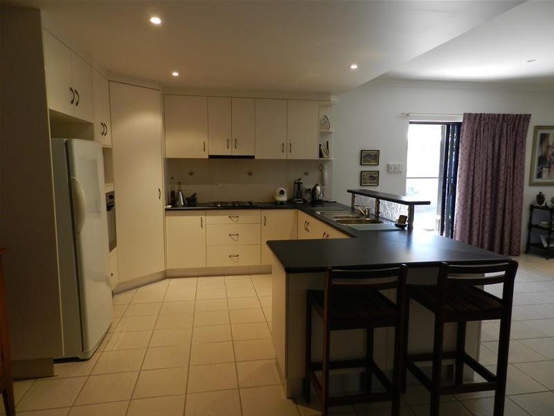 6 Rankin Court, Armstrong Beach QLD 4737