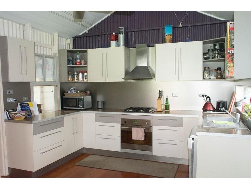 14 Moore Street, Mackay QLD 4740