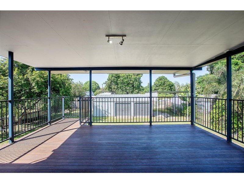 8 Clarke Street, Eton QLD 4741