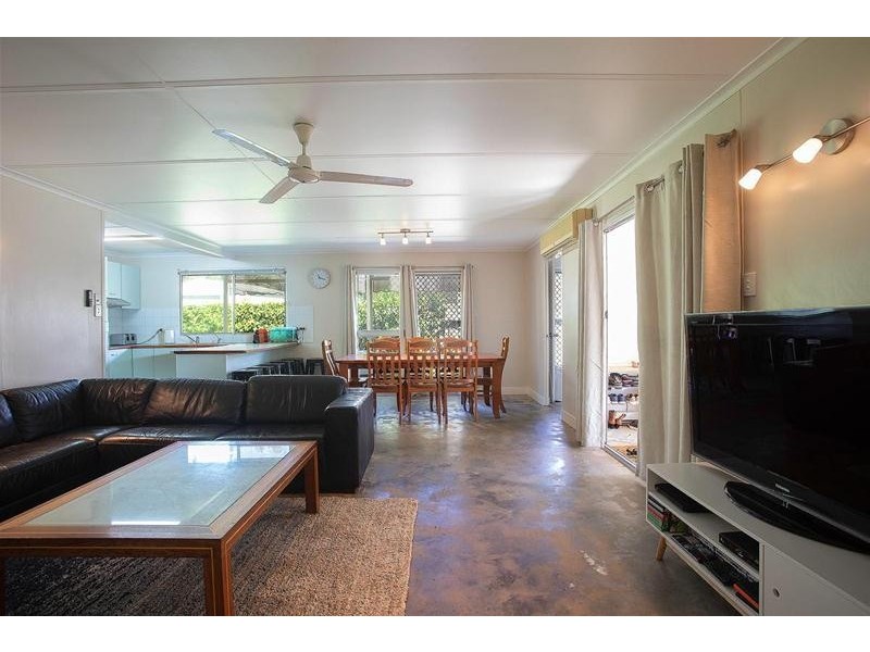 20 Adamson Street, Haliday Bay QLD 4740