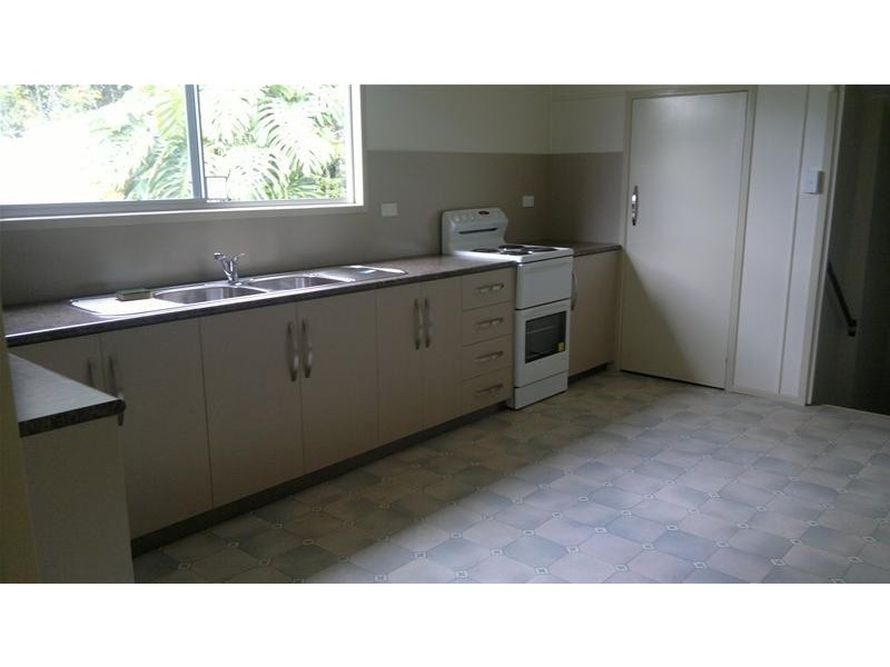 90597 Bruce Highway, Sarina QLD 4737