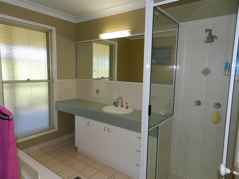 52 Coleshill Drive, Hay Point QLD 4740