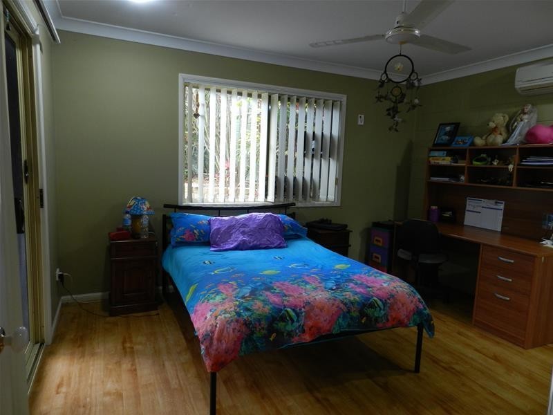 52 Coleshill Drive, Hay Point QLD 4740