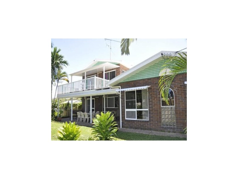 1 Clark Street, Grasstree Beach QLD 4740