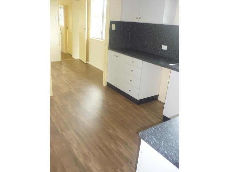 3 Wares Avenue, Sarina QLD 4737