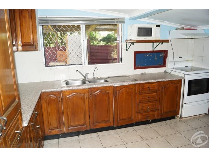 6 Keating Street, Sarina QLD 4737