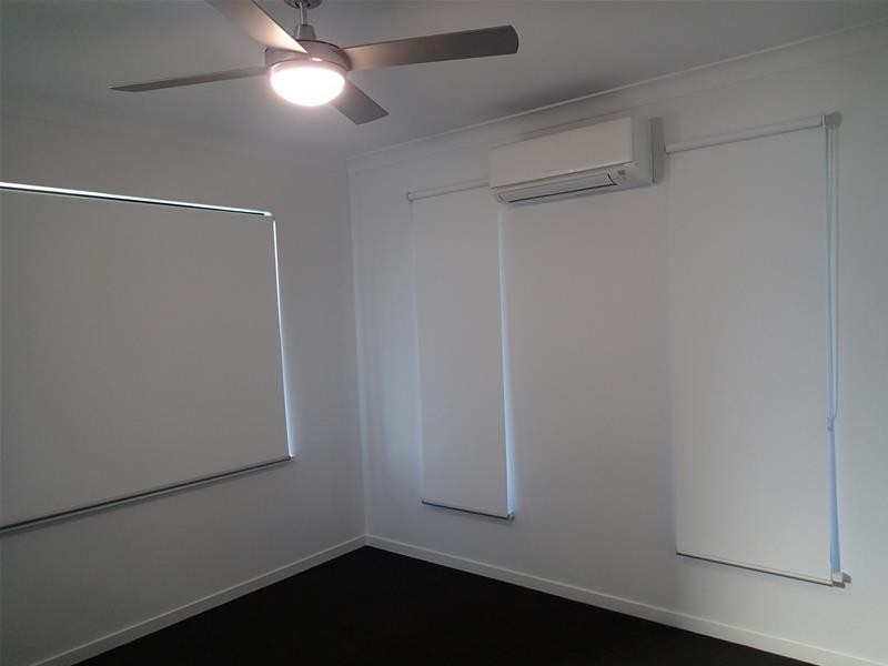 8b Reef Drive, Sarina QLD 4737