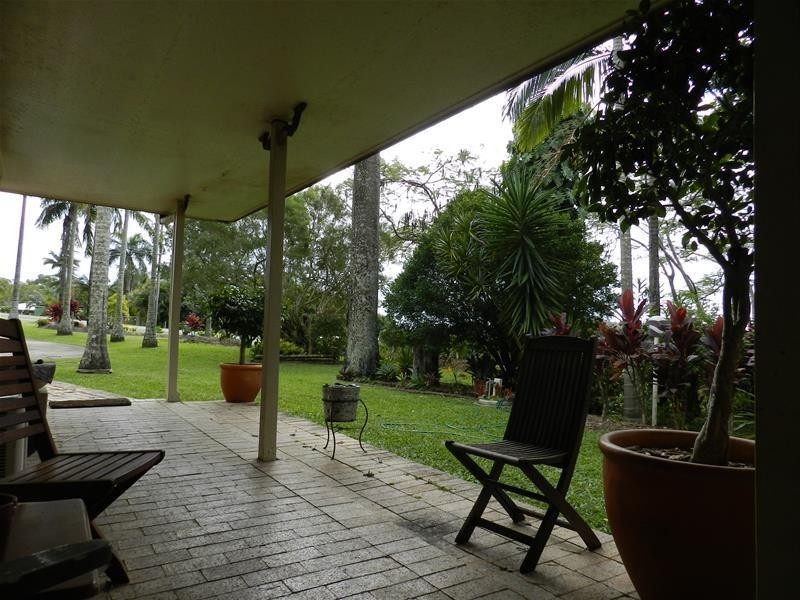 1 Gralow  Court, Alligator Creek QLD 4740