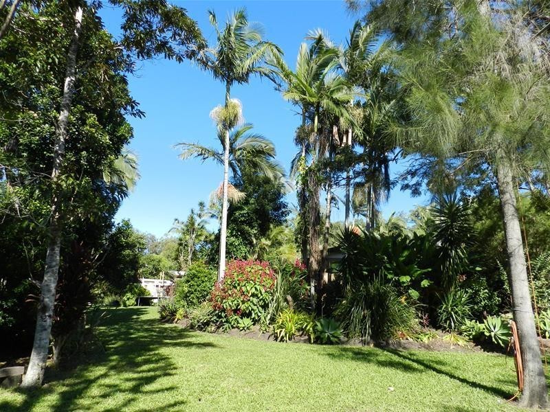 1 Gralow  Court, Alligator Creek QLD 4740