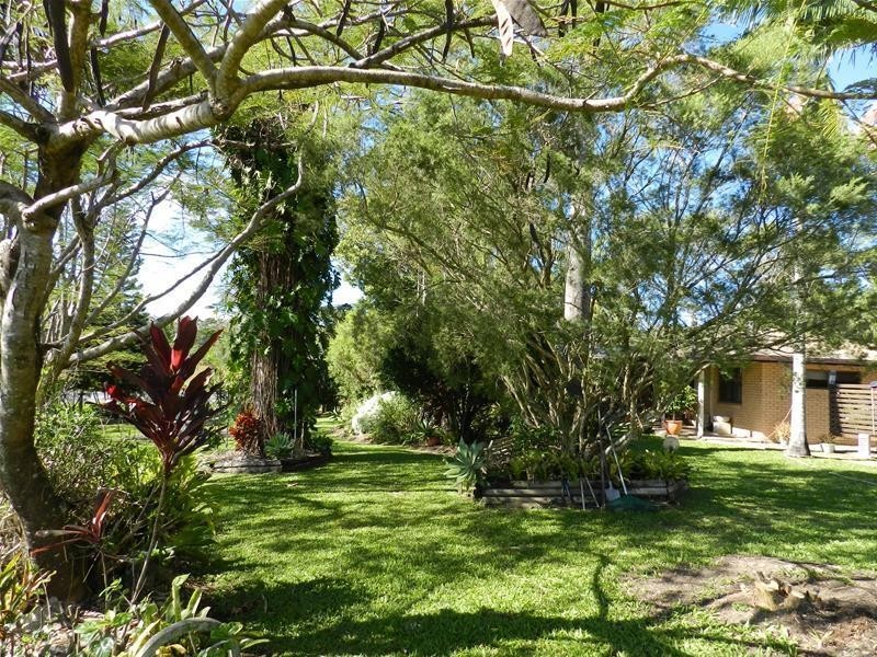 1 Gralow  Court, Alligator Creek QLD 4740