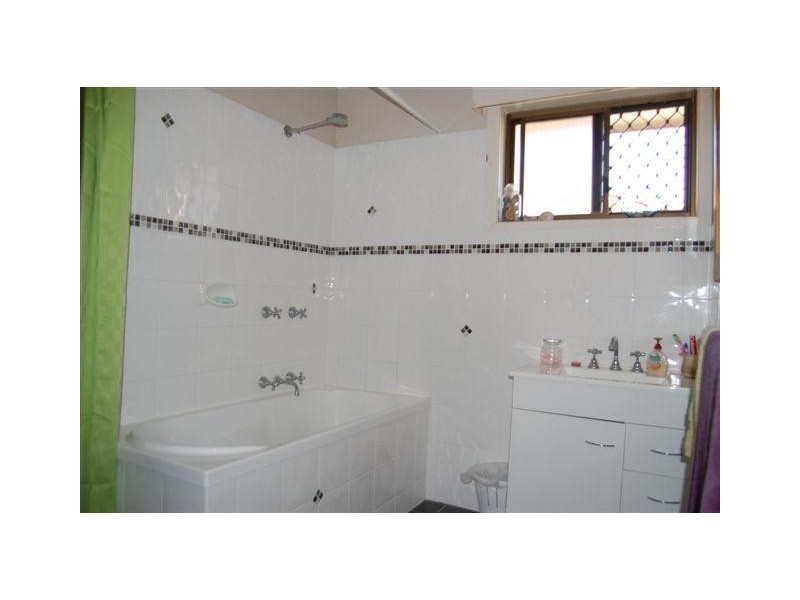 41 Range Road, Sarina QLD 4737