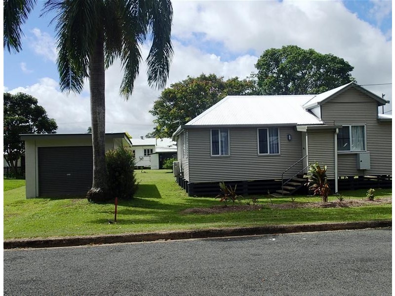 13 Johnston Street, Sarina QLD 4737