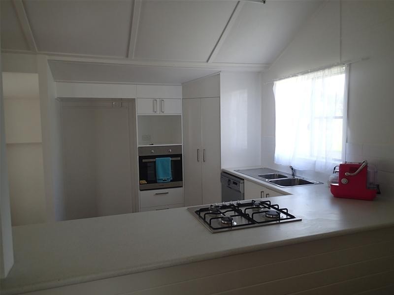 13 Johnston Street, Sarina QLD 4737