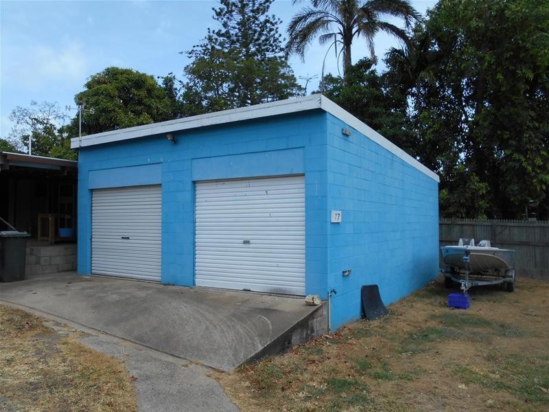 17 Coral Drive, Blacks Beach QLD 4740