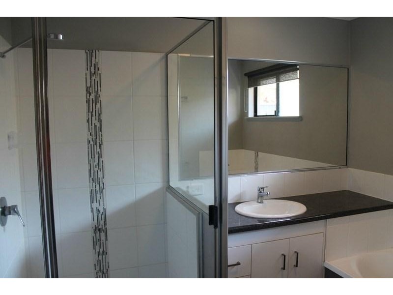 68 West Street, Sarina QLD 4737