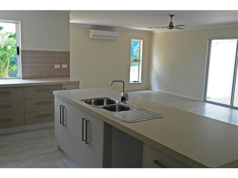 39 Brooksfield Drive, Sarina Beach QLD 4737