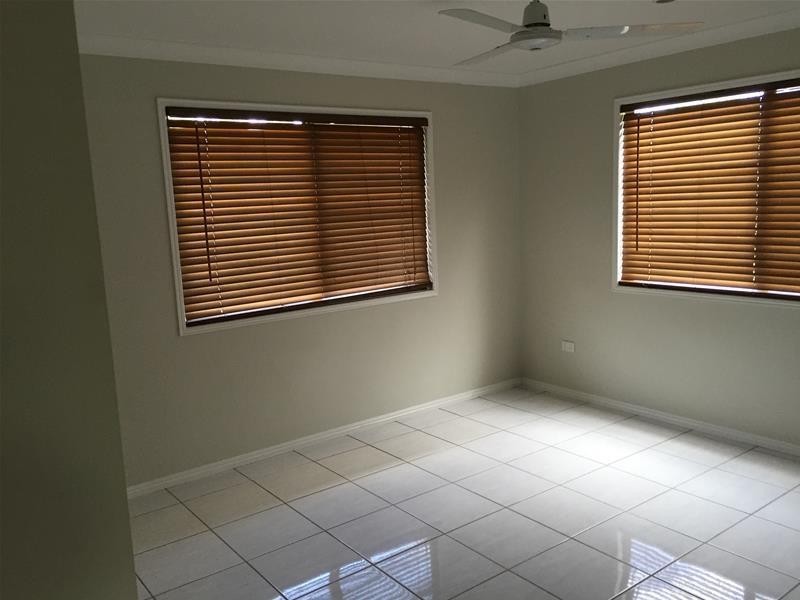 32 Reynolds Street, Nebo QLD 4742