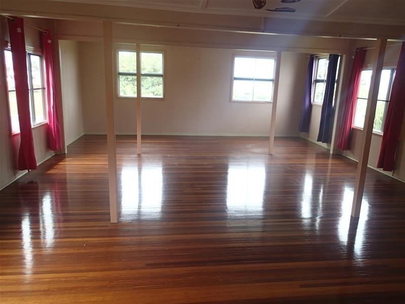 5 Crichton Street, Sarina Beach QLD 4737