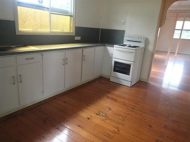 5 Crichton Street, Sarina Beach QLD 4737