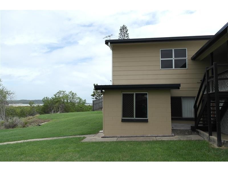 13 Hackett Court, Campwin Beach QLD 4737