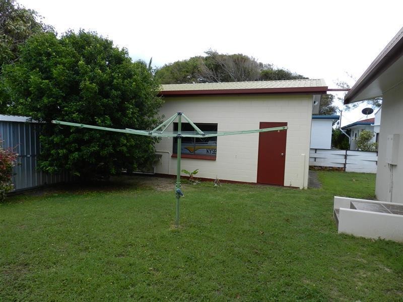 23 Poole Street, Sarina Beach QLD 4737