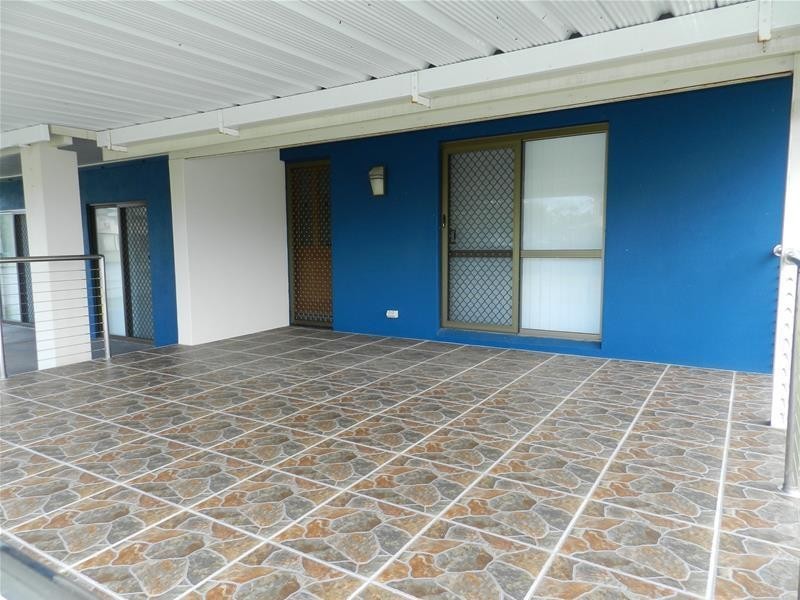 23 Poole Street, Sarina Beach QLD 4737