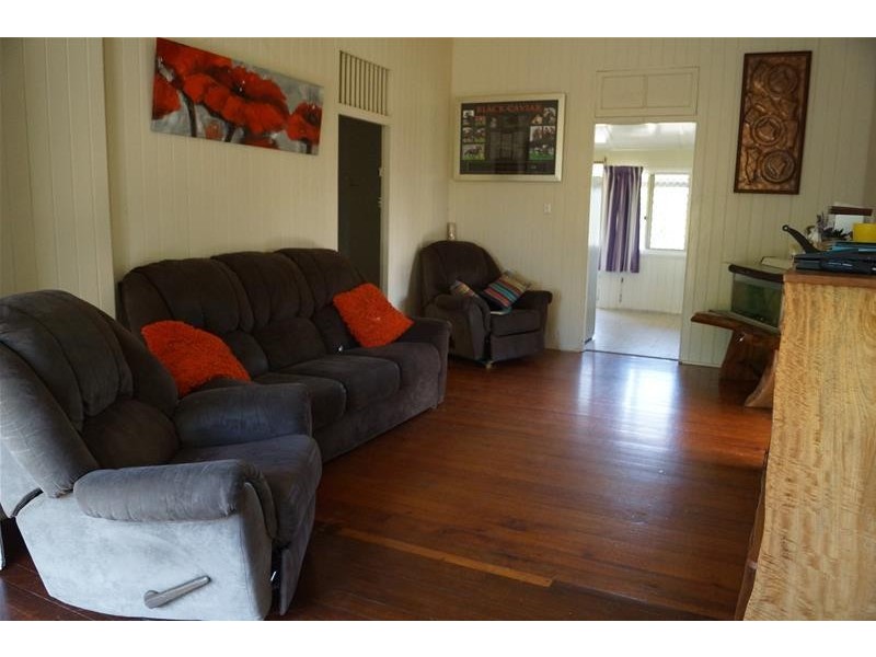 48 Ventons Road, Sarina QLD 4737