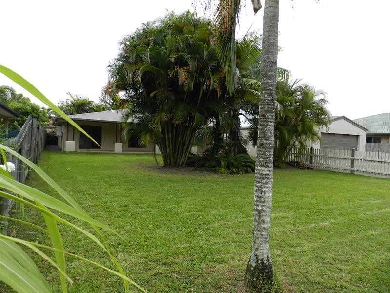 4 Lando Avenue, Sarina QLD 4737