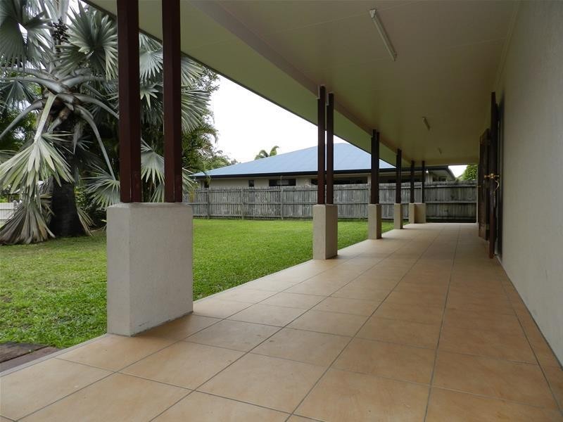 4 Lando Avenue, Sarina QLD 4737