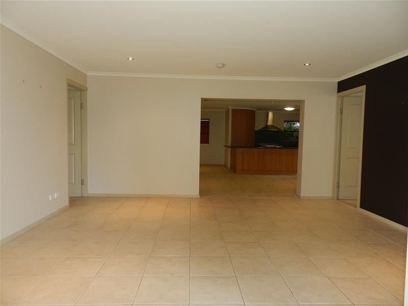 4 Lando Avenue, Sarina QLD 4737