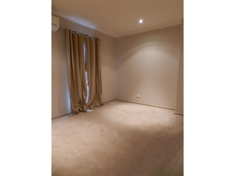 4 Lando Avenue, Sarina QLD 4737