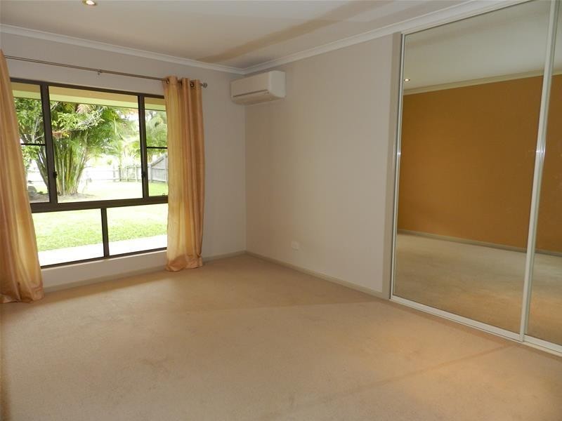 4 Lando Avenue, Sarina QLD 4737