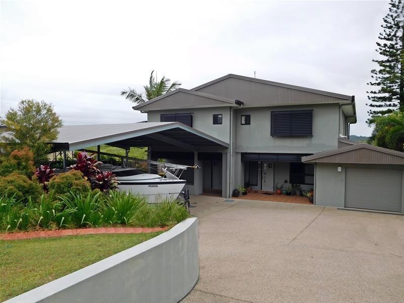 2/15 Hackett Court, Campwin Beach QLD 4737