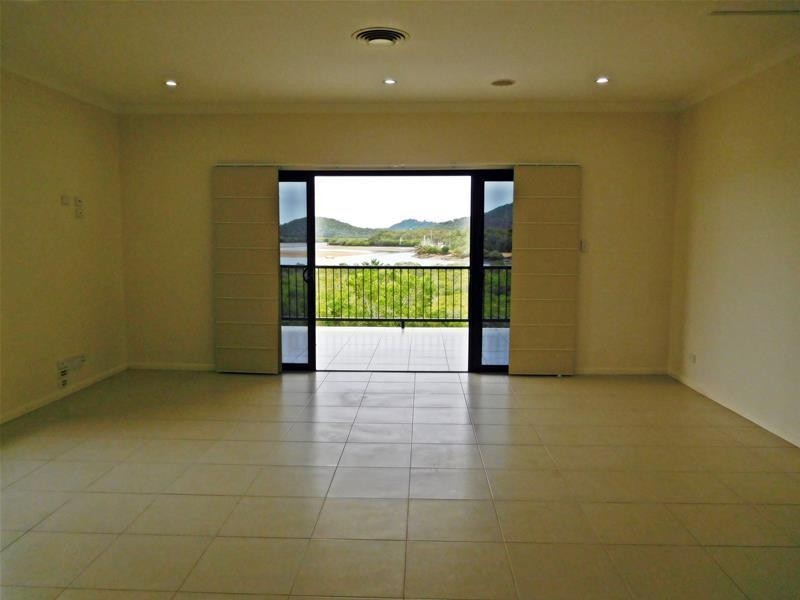 2/15 Hackett Court, Campwin Beach QLD 4737