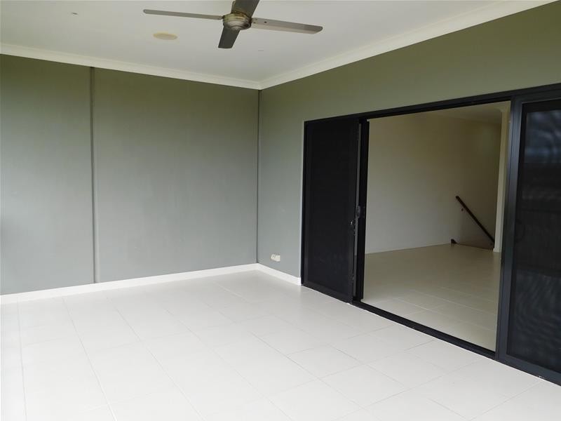 2/15 Hackett Court, Campwin Beach QLD 4737