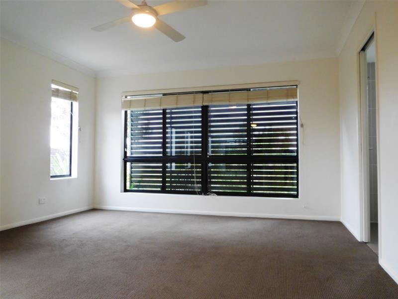 2/15 Hackett Court, Campwin Beach QLD 4737