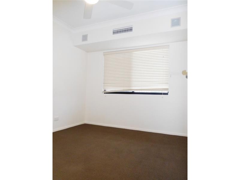 2/15 Hackett Court, Campwin Beach QLD 4737