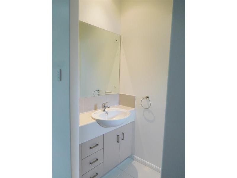 2/15 Hackett Court, Campwin Beach QLD 4737