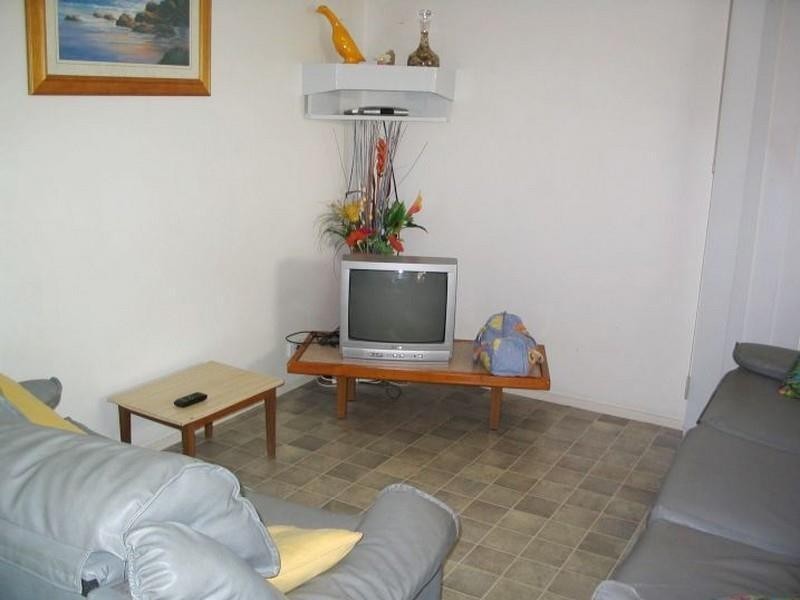 4/62 Zelma Street, Grasstree Beach QLD 4740