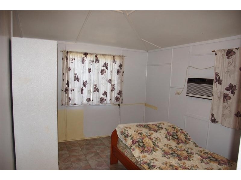 3 Brooks Road, Sarina QLD 4737