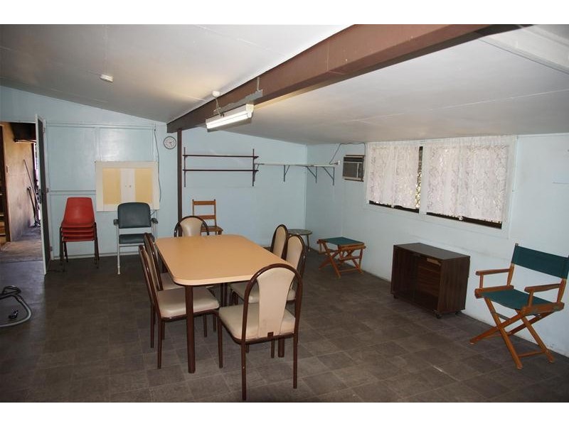 3 Brooks Road, Sarina QLD 4737