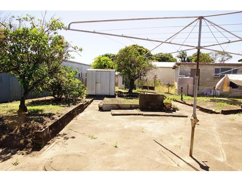 3 Brooks Road, Sarina QLD 4737