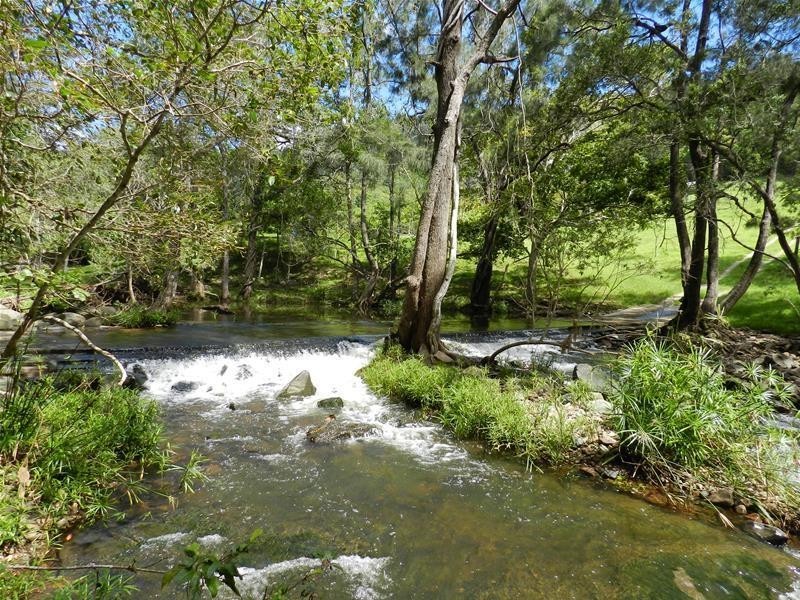 176 Middle Creek Road, Sarina QLD 4737