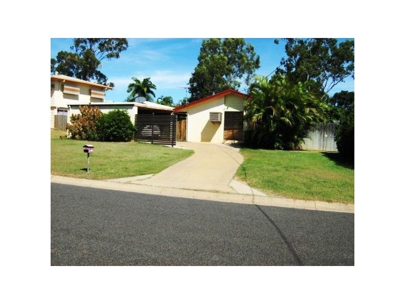 22 Cuthbert Street, Moranbah QLD 4744