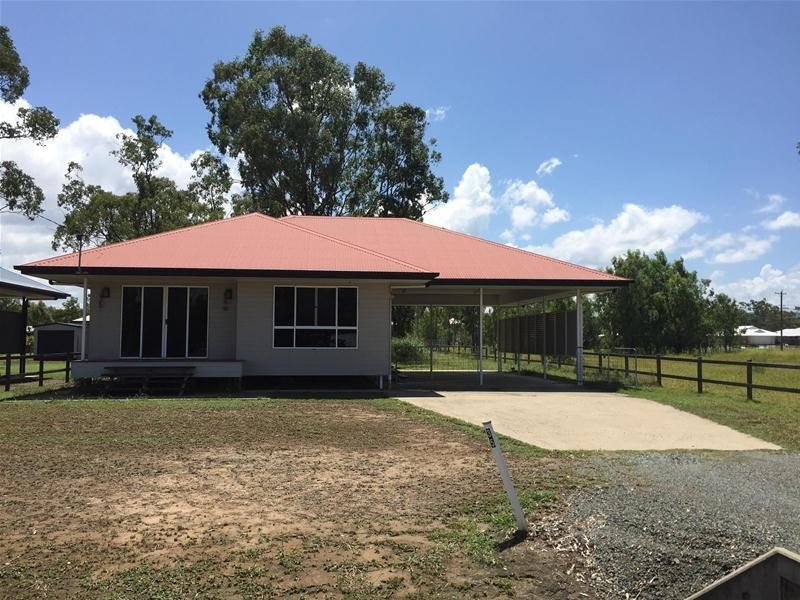 35 Mary Street, Nebo QLD 4742