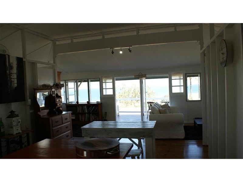 31 Westcott Avenue, Campwin Beach QLD 4737