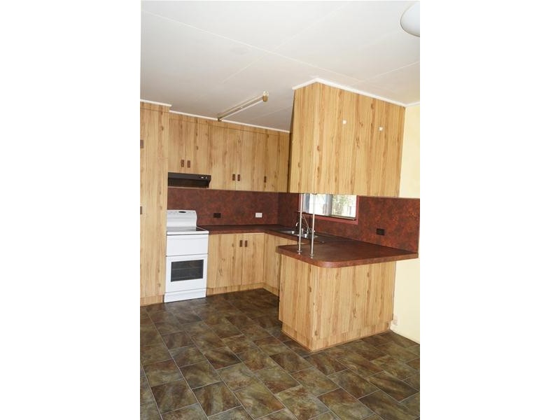 25 Brooks Road, Sarina QLD 4737